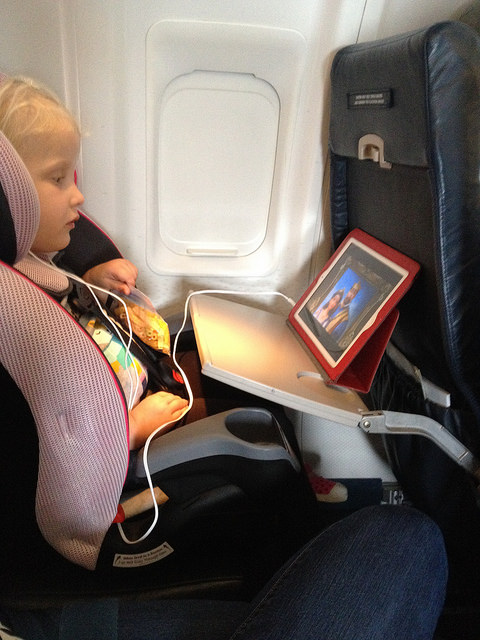 Travel Like a Pro with Twins in Tow | The Adventures of Ernie Bufflo